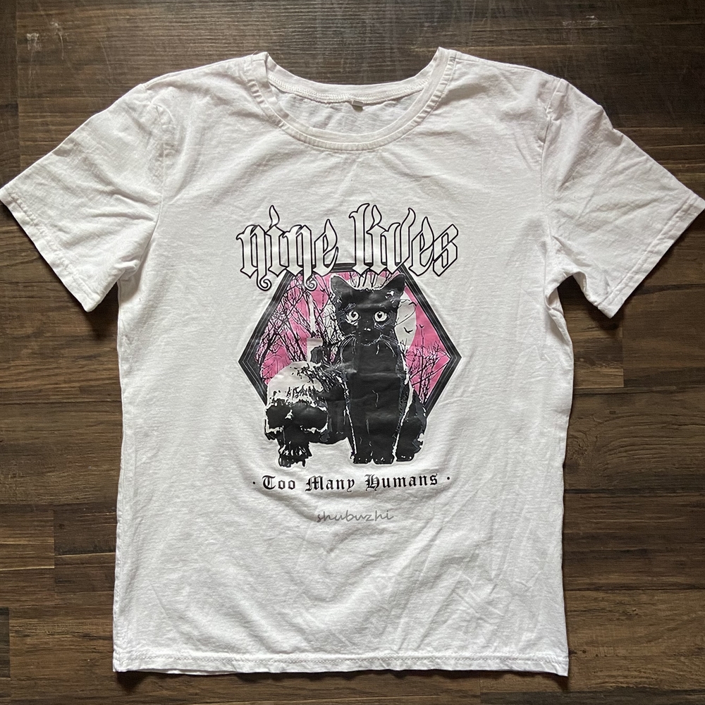Nine Lives Black Kitty Graphic Tee 🐈‍⬛🩷💀